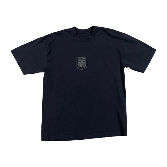 Vultures Album Tee (L)
